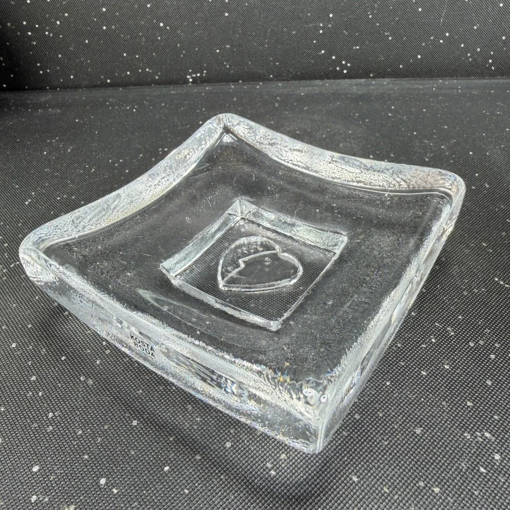 Kosta Boda Swedish Glass Square Heart Footed Dish Clear Bertil Vallien Saturday